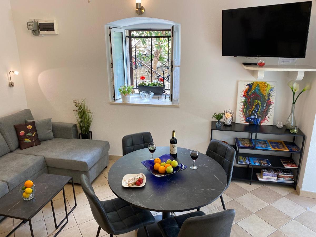 Mediterano Apartment - City Center سبليت المظهر الخارجي الصورة
