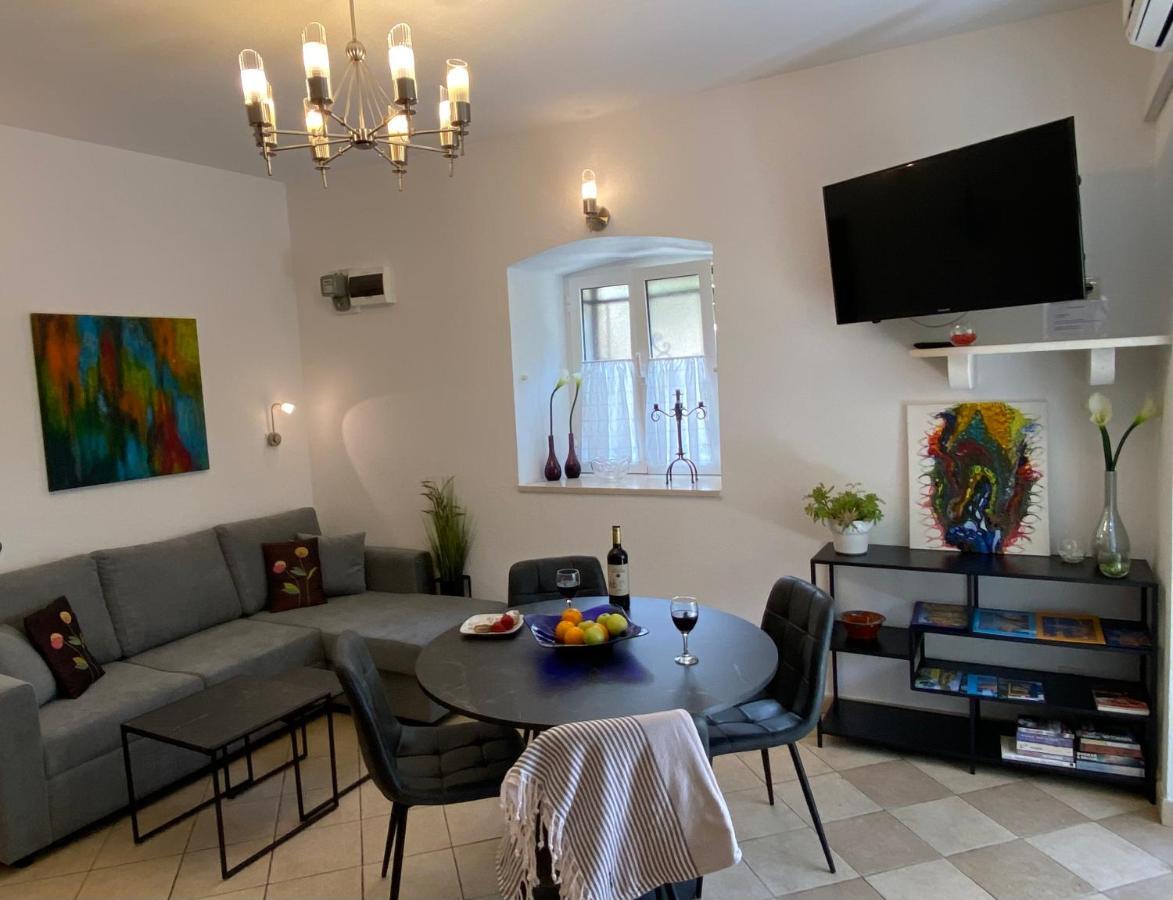 Mediterano Apartment - City Center سبليت المظهر الخارجي الصورة